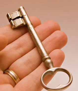 Logan Locksmith Shop Urbandale, IA 515-203-8825 - copy-key